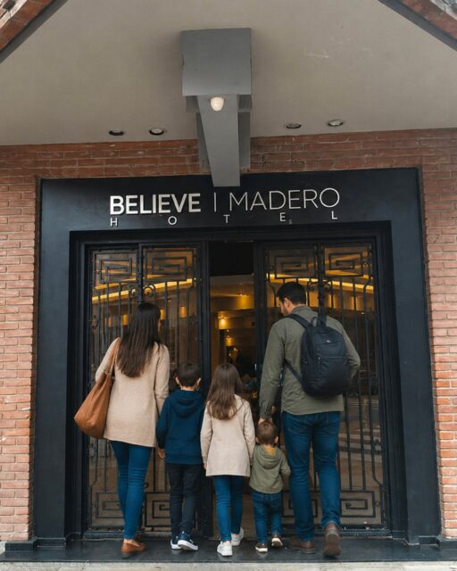 Vacaciones de invierno con la familia en uno de los barrios más completos de Buenos Aires.
- Corredor costero para caminar
- Cinemark a 750 metros
- Restaurantes sobre el río a pasos
Todo desde Believe Madero.